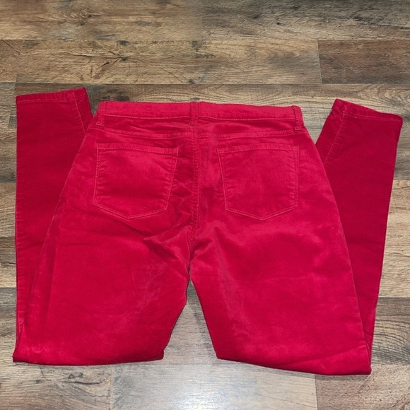 Banana Republic Mr Skinny Fit Velvet Russian Red Pants.  Size 6 - Picture 5 of 10